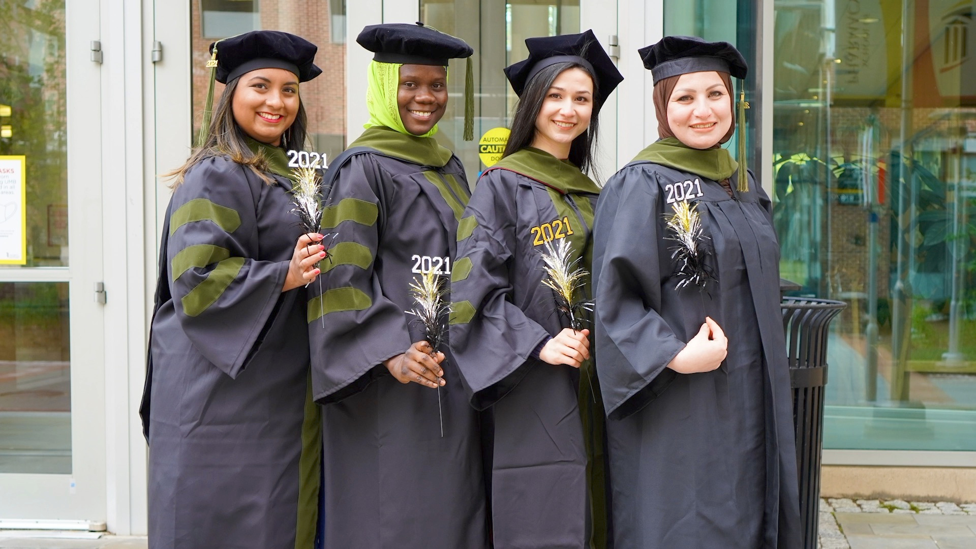 Four graduates from the Class fo 2021