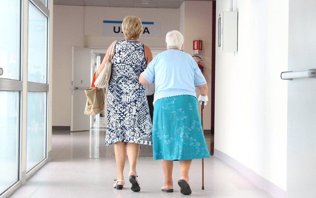 Dementia Series Helps Caregivers Navigate Memory Loss 