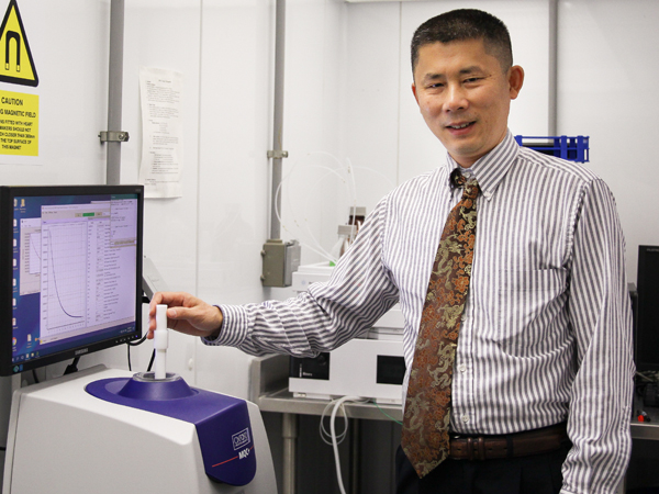Professor Bruce Yu, PhD, is shown in his lab in the Department of Pharmaceutical Sciences at the University of Maryland School of Pharmacy.