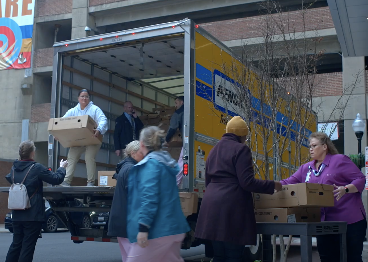 The University of Maryland, Baltimore (UMB) holds its annual Thanksgiving Drive organized by the Staff Senate and the Office of Community Engagement in partnership with the University of Maryland Medical Center and WJZ-TV.