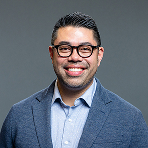 Glenn Canares, DDS, MSD